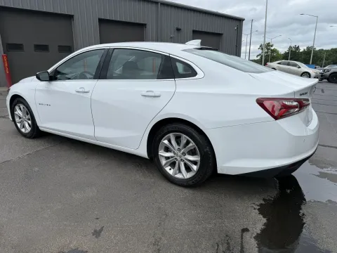 Photos of 2022 Chevrolet Malibu LT for sale in Branson West, MO at Oakley Auto World