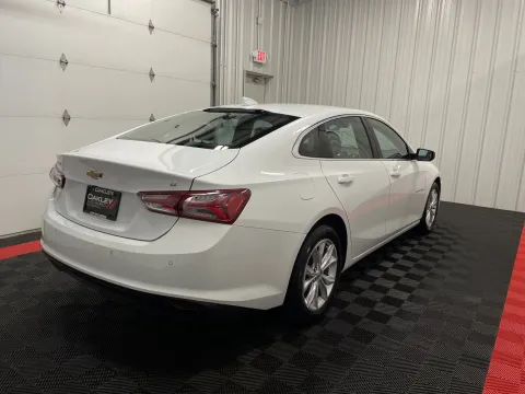 More photos of 2022 Chevrolet Malibu LT at Oakley Auto World, MO