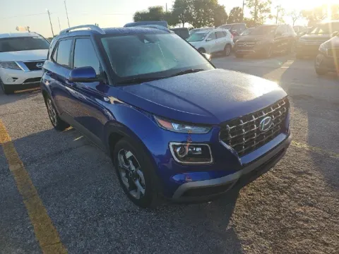 More photos of 2022 Hyundai Venue Limited at Oakley Auto World, MO