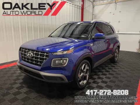 Blue 2022 Hyundai Venue Limited for sale in Branson West, MO