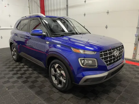 More photos of 2022 Hyundai Venue Limited at Oakley Auto World, MO