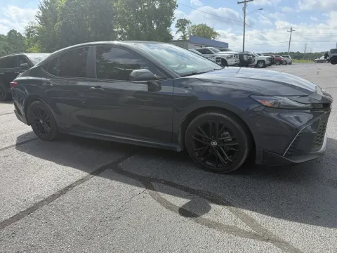 More photos of 2025 Toyota Camry SE at Oakley Auto World, MO