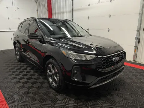 More photos of 2024 Ford Escape Hybrid ST-Line Select at Oakley Auto World, MO