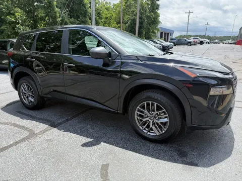 More photos of 2024 Nissan Rogue S at Oakley Auto World, MO
