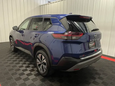 Photos of 2022 Nissan Rogue SV for sale in Branson West, MO at Oakley Auto World