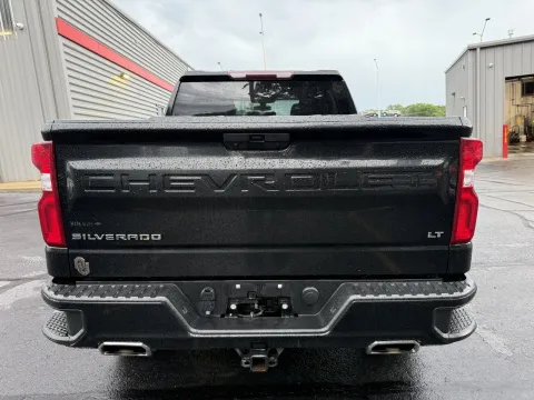 More photos of 2021 Chevrolet Silverado 1500 LT Trail Boss at Oakley Auto World, MO