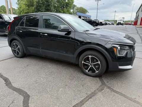 More photos of 2026 Kia Niro LX at Oakley Auto World, MO