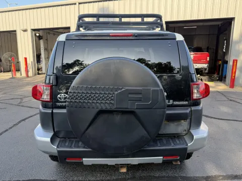 Another view of 2010 Toyota FJ Cruiser for sale in Branson West, MO at Oakley Auto World