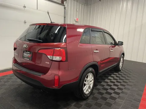 More photos of 2014 Kia Sorento LX at Oakley Auto World, MO
