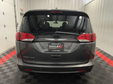 Another view of 2018 Chrysler Pacifica LX for sale in Branson West, MO at Oakley Auto World