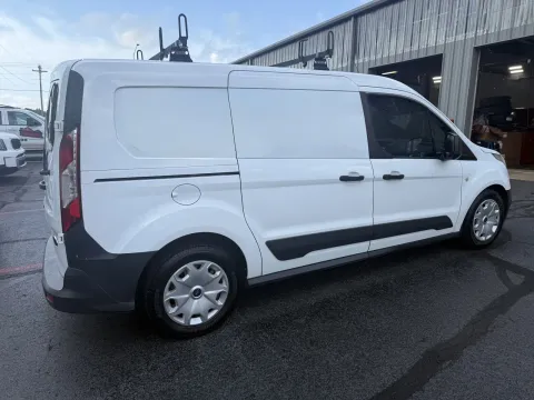 More photos of 2018 Ford Transit Connect XL at Oakley Auto World, MO