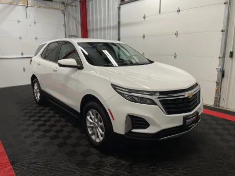 More photos of 2023 Chevrolet Equinox LT at Oakley Auto World, MO