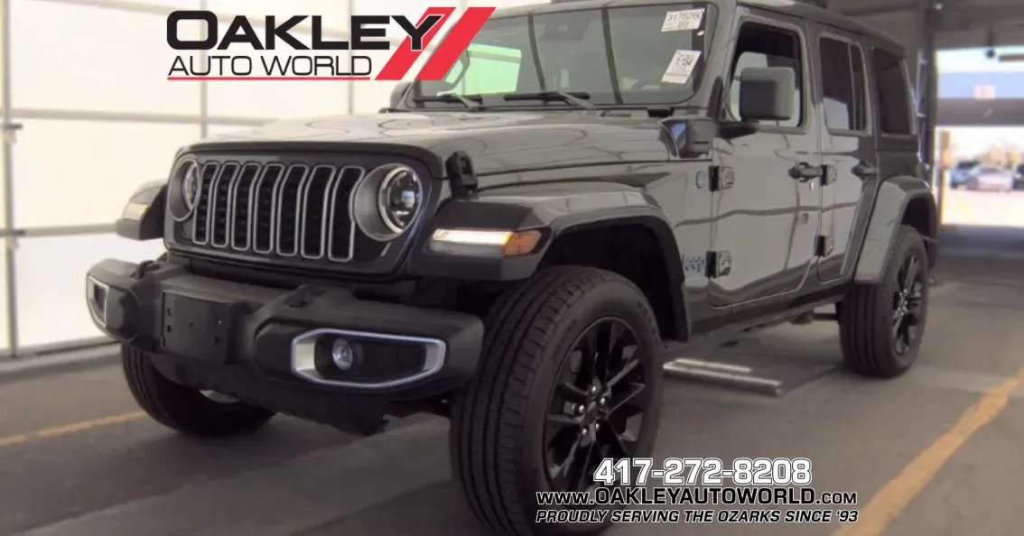 Unknown 2025 Jeep Wrangler Sahara 4xe for sale in Branson West, MO