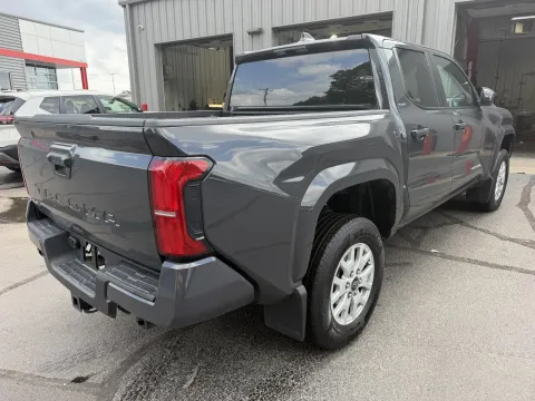 More photos of 2025 Toyota Tacoma SR5 at Oakley Auto World, MO