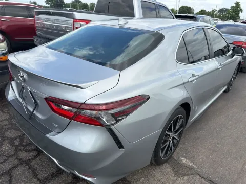 More photos of 2021 Toyota Camry SE at Oakley Auto World, MO
