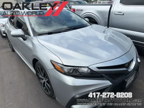 Silver 2021 Toyota Camry SE for sale in Branson West, MO