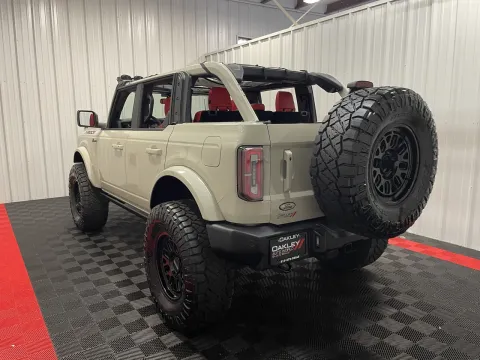 Photos of 2025 Ford Bronco Outer Banks for sale in Branson West, MO at Oakley Auto World