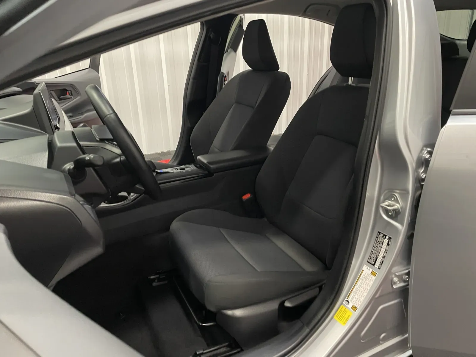 Toyota Prius photo 33