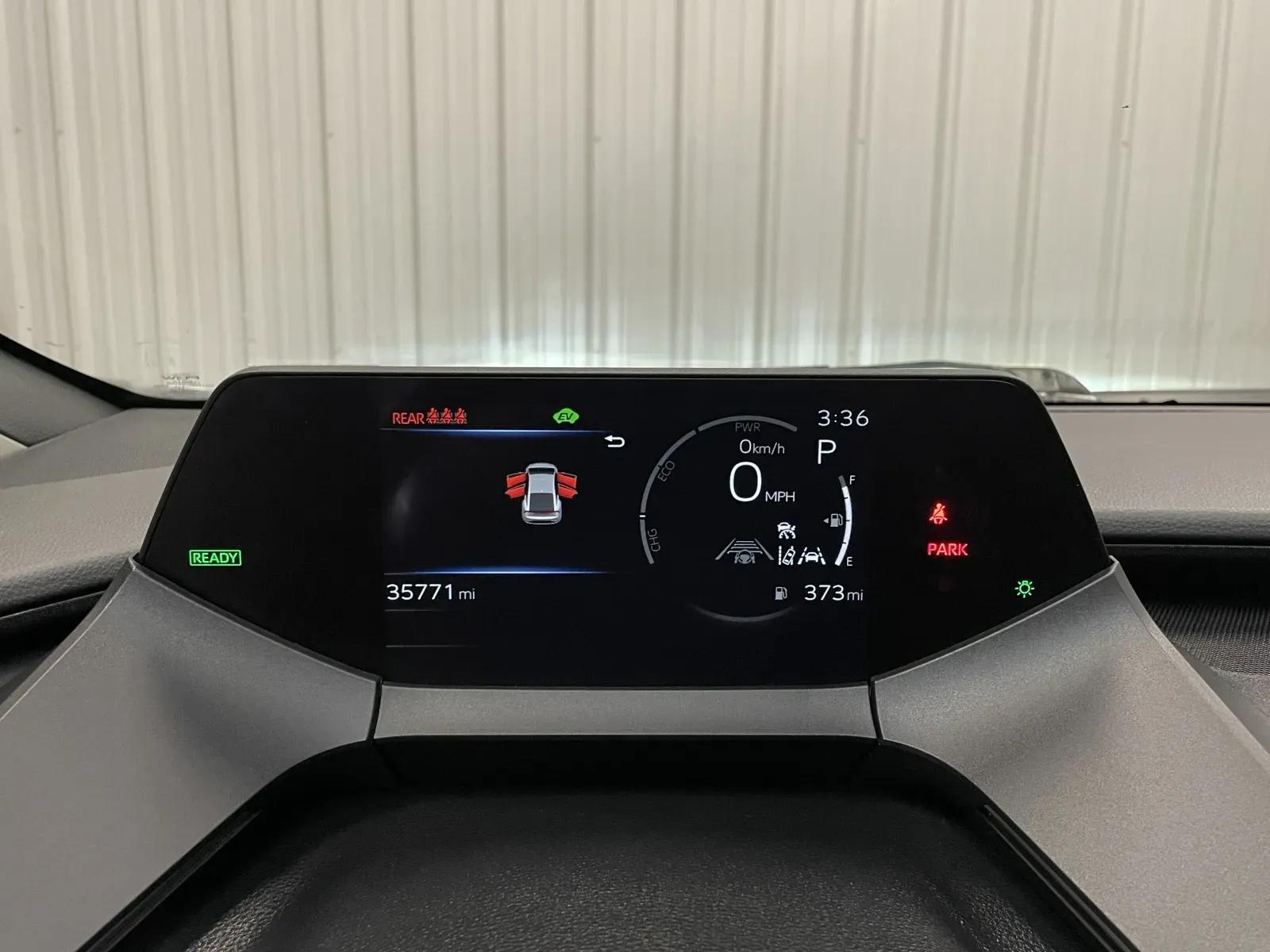 Toyota Prius photo 23