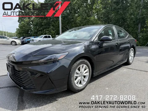 Black 2025 Toyota Camry LE for sale in Branson West, MO
