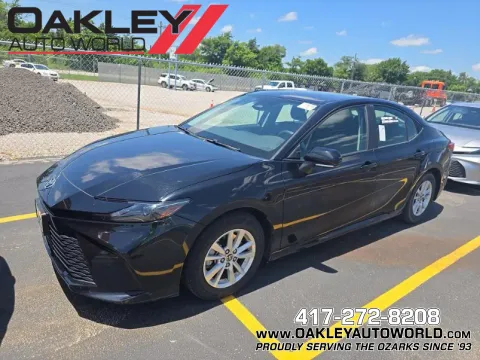 Black 2025 Toyota Camry LE for sale in Branson West, MO
