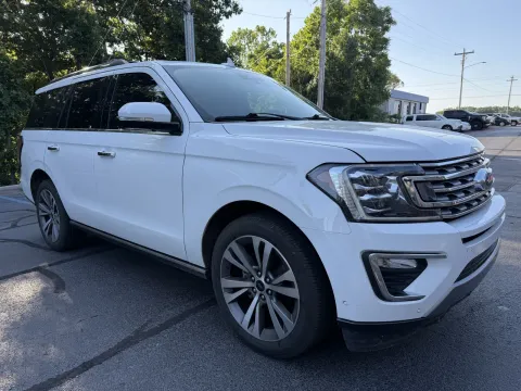 More photos of 2020 Ford Expedition Limited at Oakley Auto World, MO