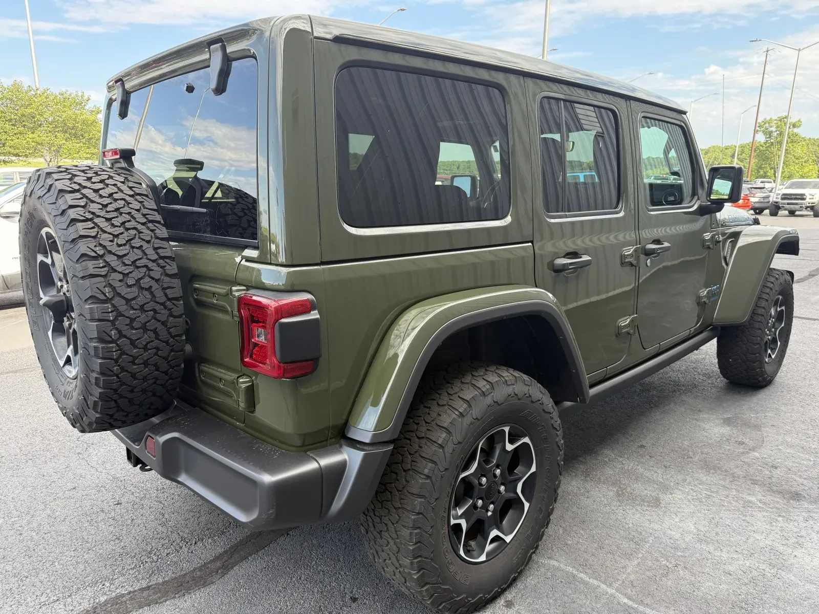 More photos of 2023 Jeep Wrangler Rubicon 4xe at Oakley Auto World, MO