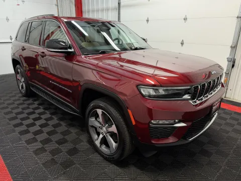 More photos of 2023 Jeep Grand Cherokee 4xe at Oakley Auto World, MO