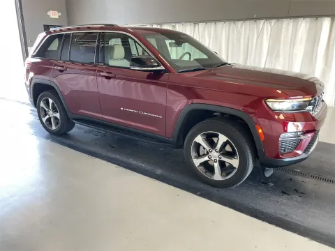 More photos of 2023 Jeep Grand Cherokee 4xe at Oakley Auto World, MO