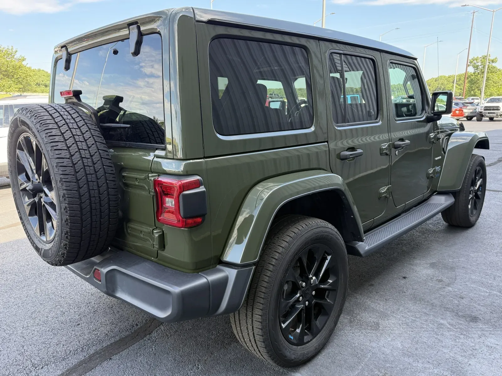 More photos of 2022 Jeep Wrangler Unlimited Sahara 4xe at Oakley Auto World, MO
