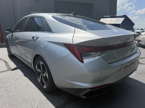 Photos of 2021 Hyundai Elantra Limited for sale in Branson West, MO at Oakley Auto World