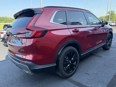 More photos of 2024 Honda CR-V Hybrid Sport Touring at Oakley Auto World, MO