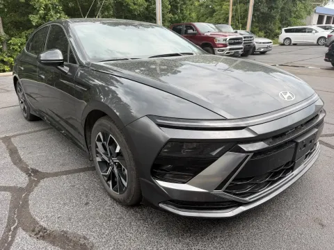 More photos of 2025 Hyundai Sonata SEL at Oakley Auto World, MO