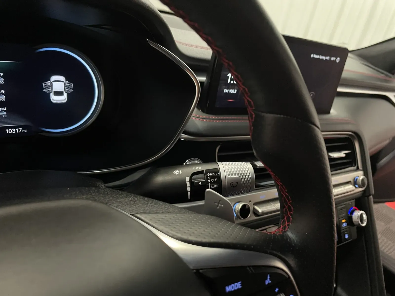 Genesis G70 photo 22