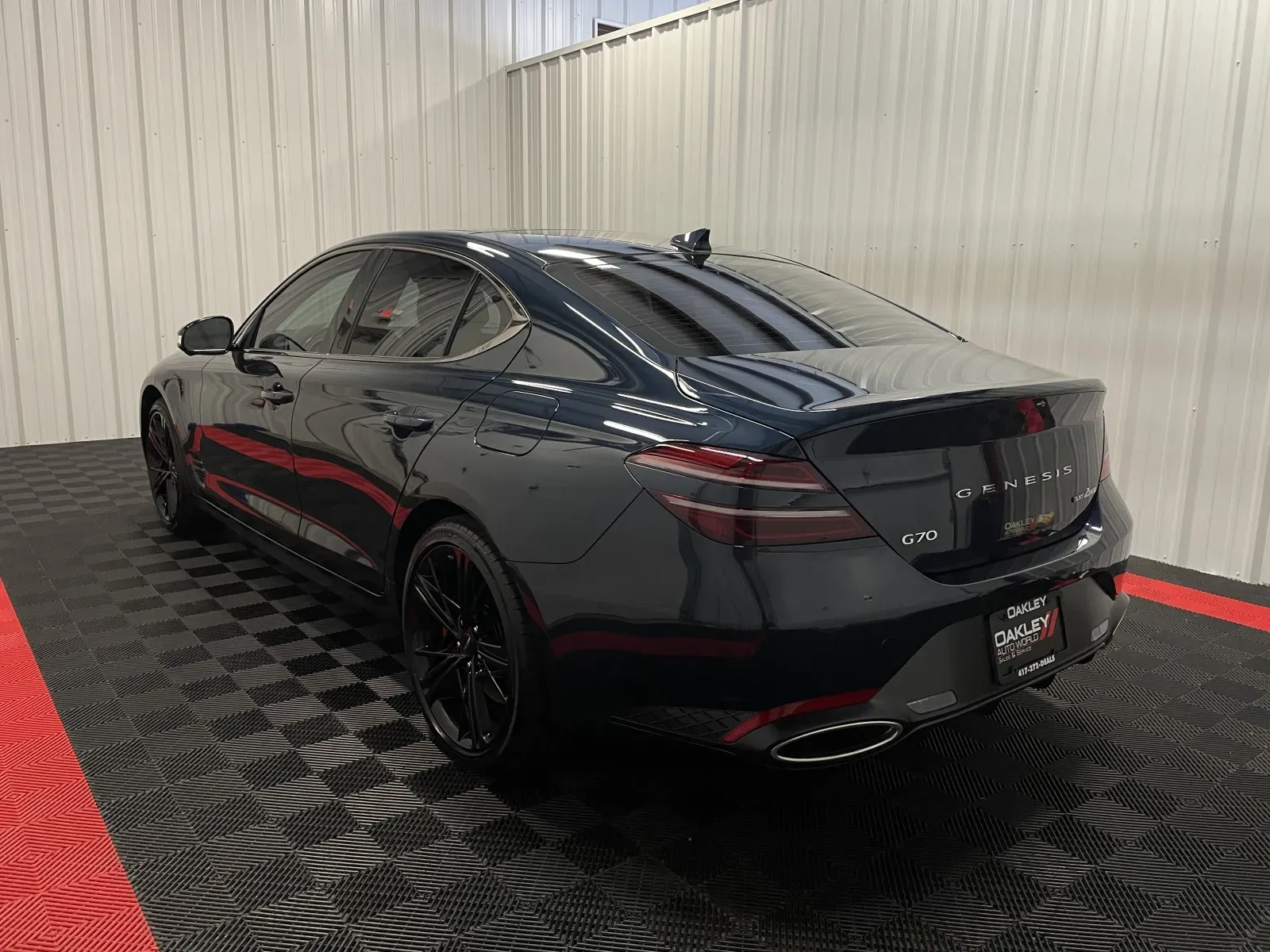 Genesis G70 photo 2