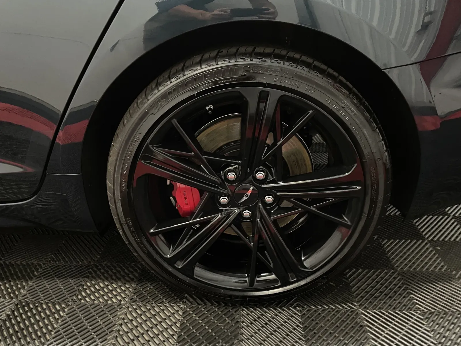 Genesis G70 photo 11