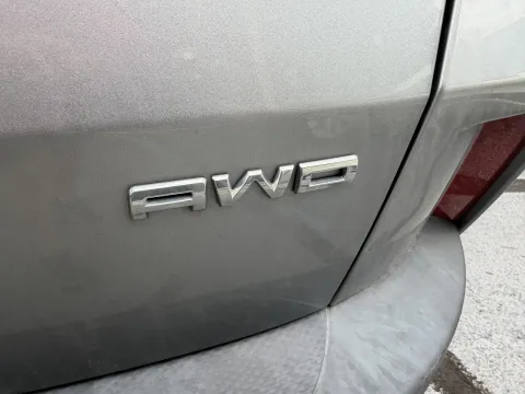 More photos of 2022 Ford Escape SE at Oakley Auto World, MO
