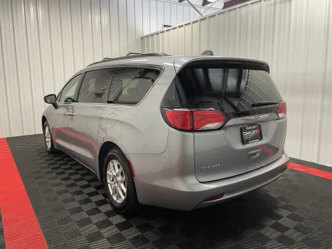 Photos of 2021 Chrysler Voyager LXI for sale in Branson West, MO at Oakley Auto World