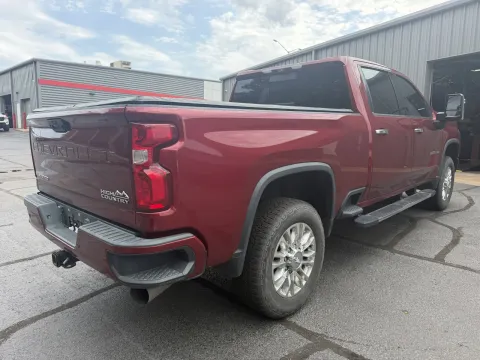 More photos of 2020 Chevrolet Silverado 3500HD High Country at Oakley Auto World, MO