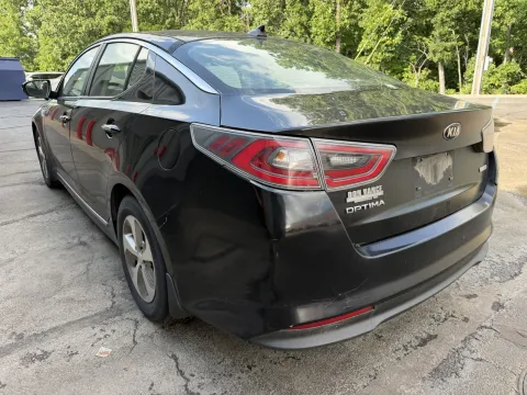 Photos of 2015 Kia Optima Hybrid for sale in Branson West, MO at Oakley Auto World