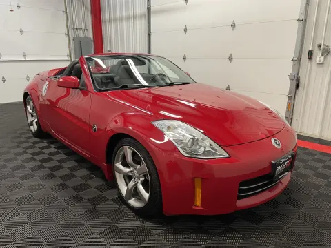 More photos of 2007 Nissan 350Z Enthusiast at Oakley Auto World, MO