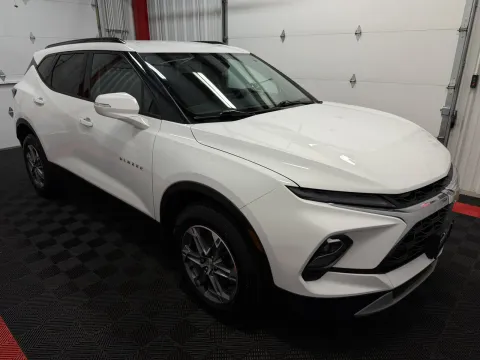 More photos of 2023 Chevrolet Blazer LT at Oakley Auto World, MO
