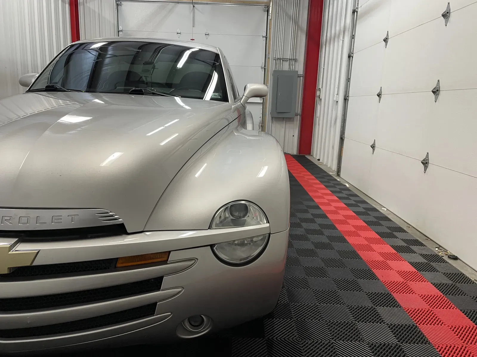 Chevrolet SSR photo 12