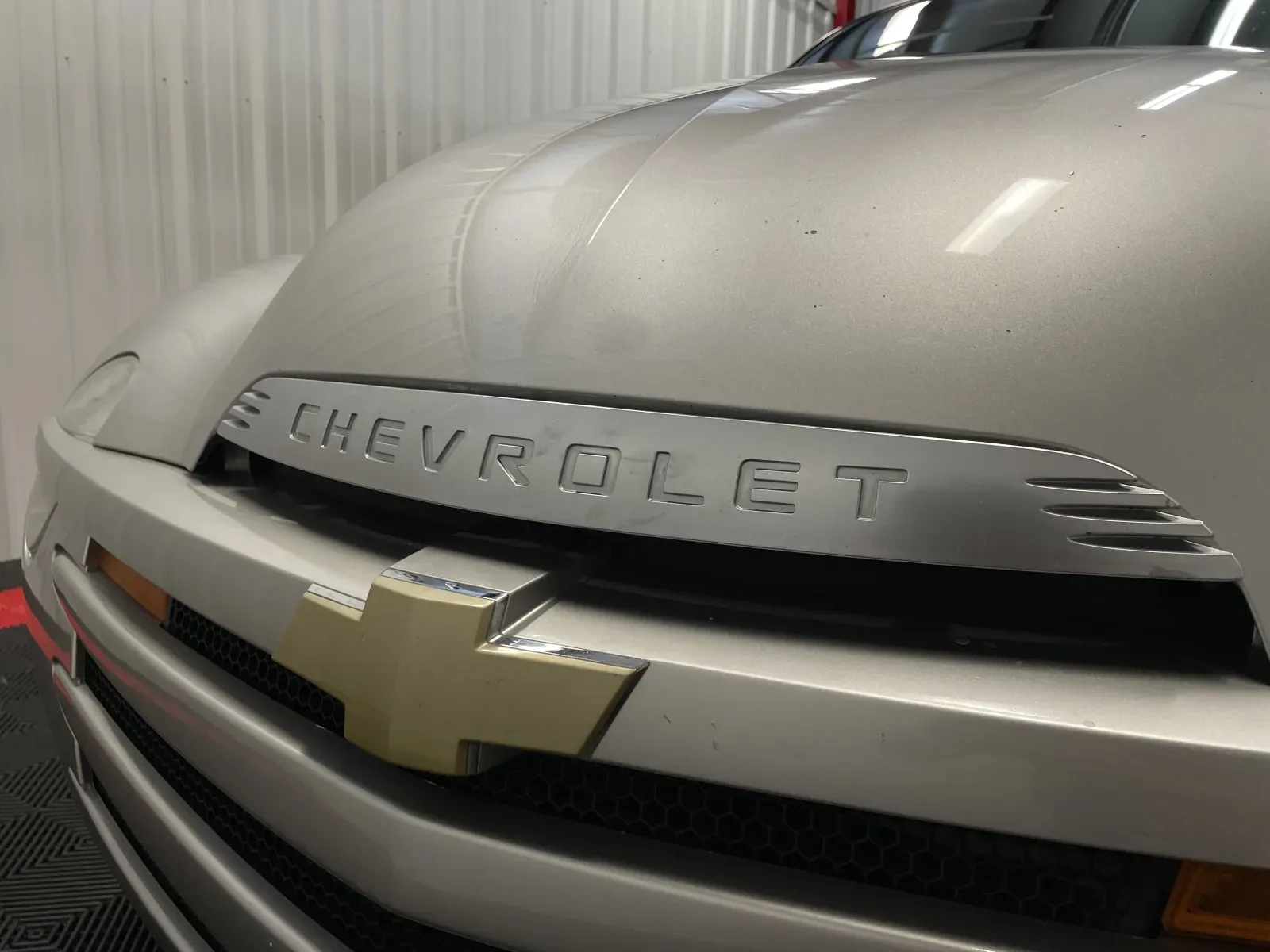 Chevrolet SSR photo 11