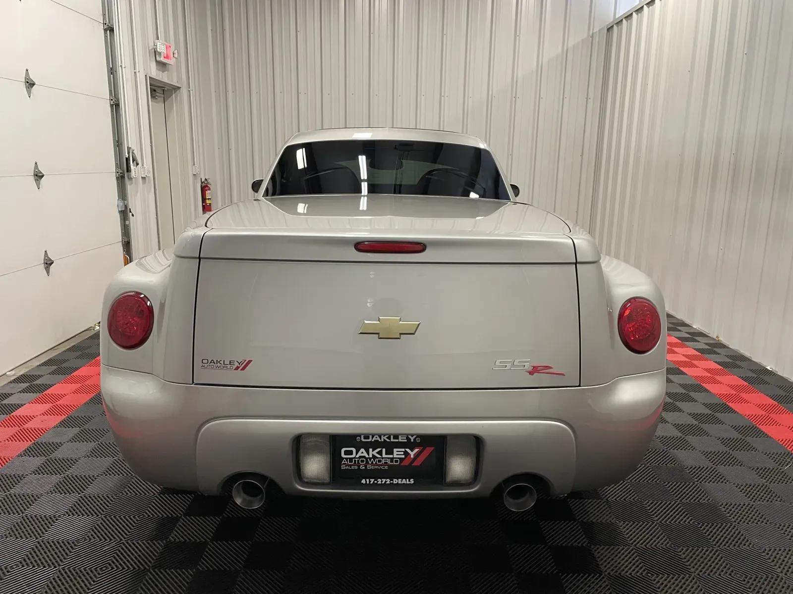 Chevrolet SSR photo 7