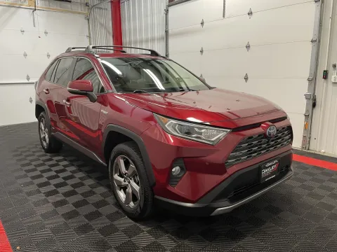 More photos of 2020 Toyota RAV4 Hybrid Limited at Oakley Auto World, MO
