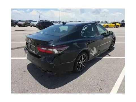 More photos of 2021 Toyota Camry SE at Oakley Auto World, MO