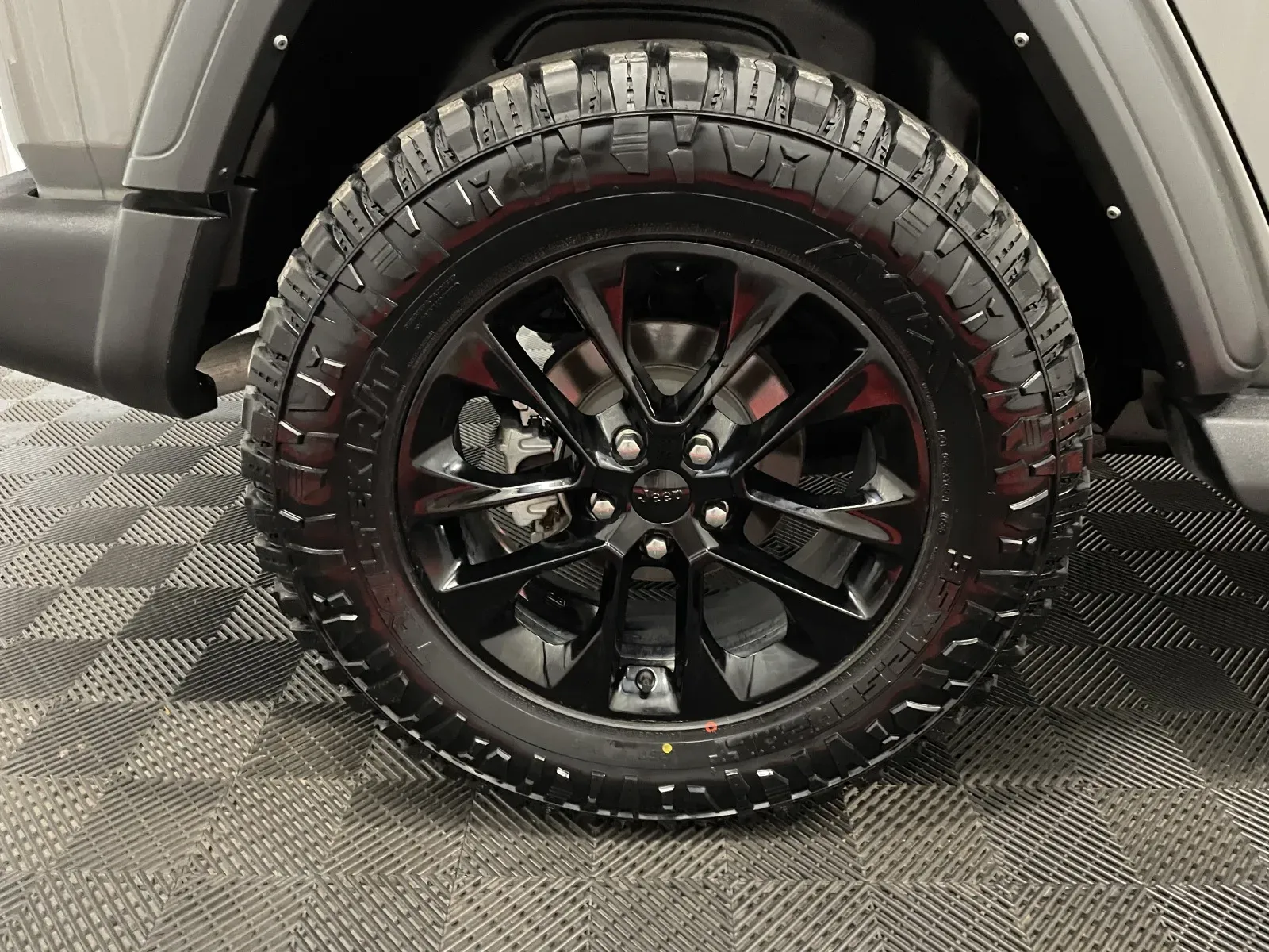Jeep Wrangler photo 19