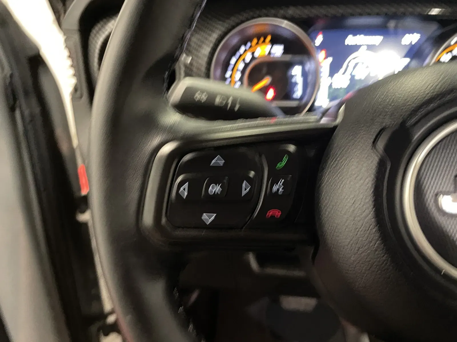 Jeep Wrangler photo 22