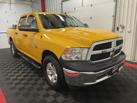 More photos of 2022 Ram 1500 Classic SLT at Oakley Auto World, MO